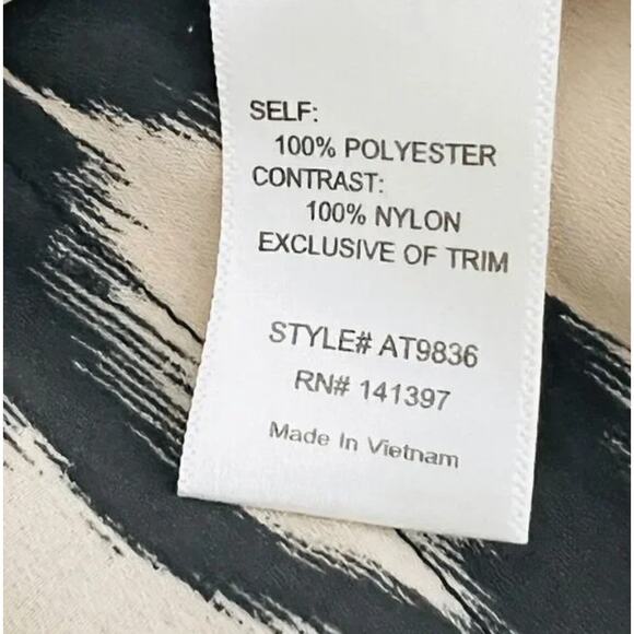 ASTR Animal Print Lace Trim Tank Top Black Tan Modern NightOut Medium - Picture 8 of 9